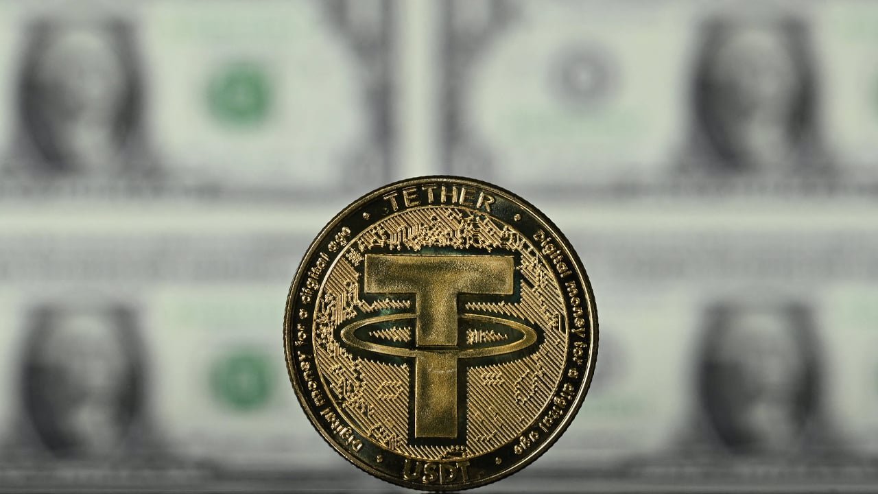 Stablecoin Sector Swells by $1.7 Billion in February; USDC and FDUSD Lead Supply Growth